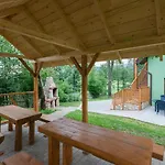 Vakantieboerderij Dom Noclegowy „pod Mnichem” Wambierzyce