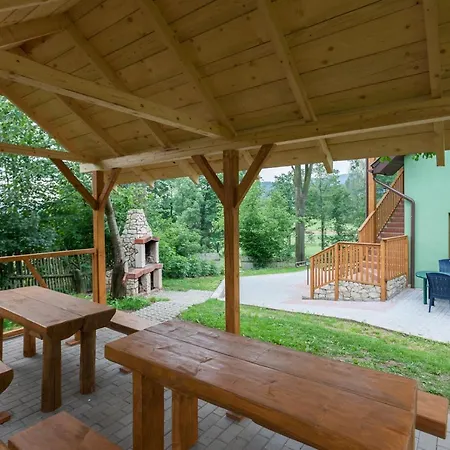 Vakantieboerderij Dom Noclegowy „pod Mnichem” Wambierzyce