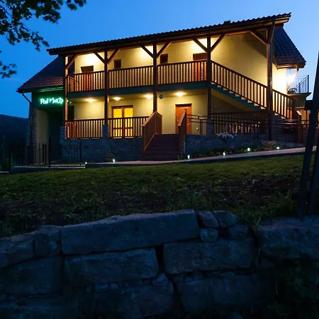 Dom Noclegowy „pod Mnichem” Vakantieboerderij *