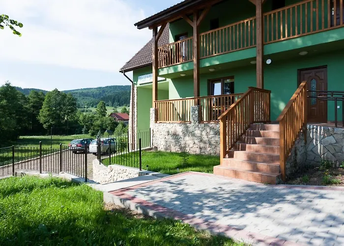 Dom Noclegowy „pod Mnichem” * 밤비에지체