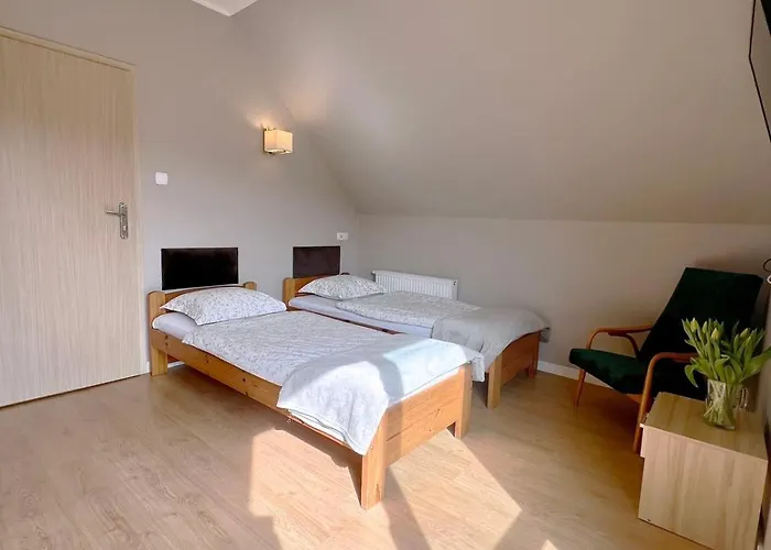 Dom Noclegowy „pod Mnichem” 팜스테이 *