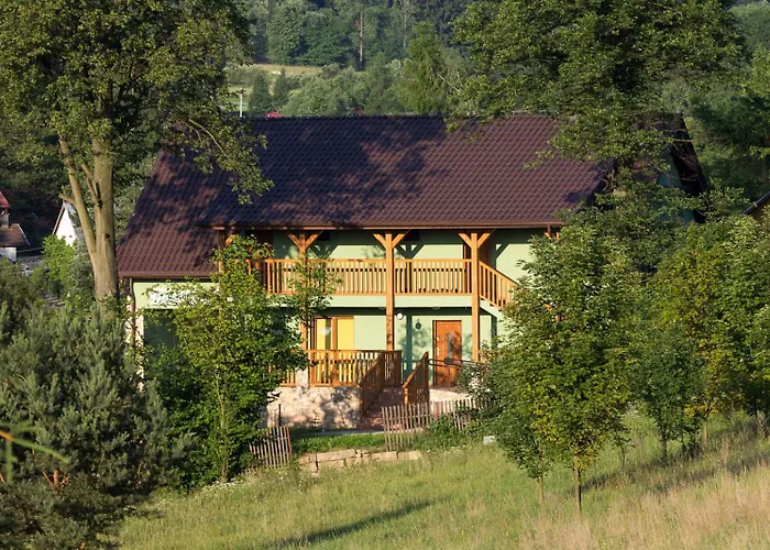 Dom Noclegowy „pod Mnichem” *